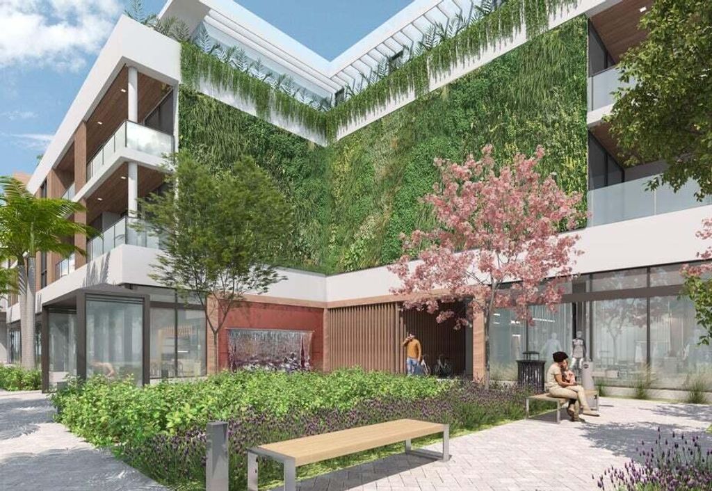 Image 10 of property listing at 318 SE 5th Avenue A 307, Delray Beach, FL 33483