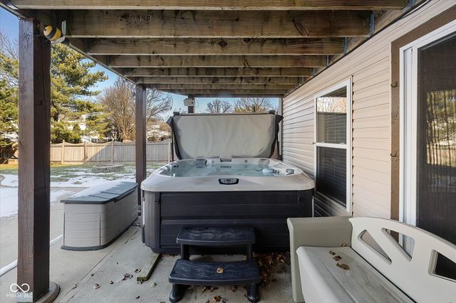 10816 Cody Lane, Fishers, IN 46037