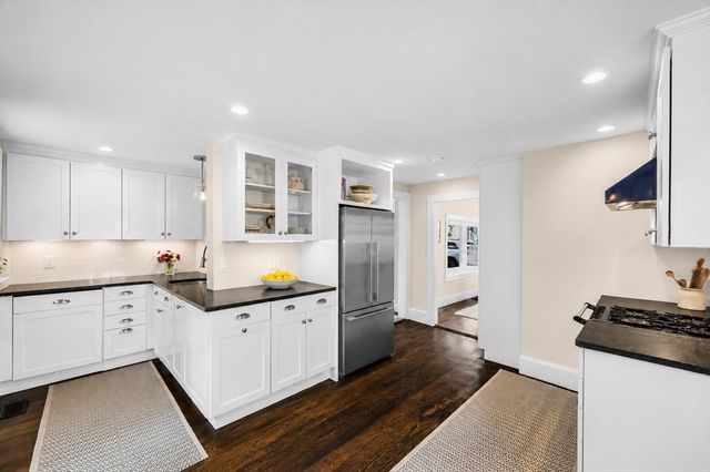 3 State Street, Marblehead, MA 01945