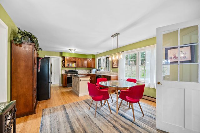 92 Coolidge Circle, St. Johnsbury, VT 05819