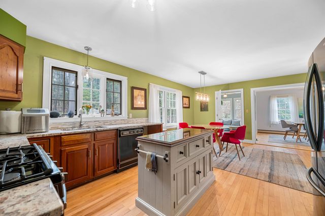 92 Coolidge Circle, St. Johnsbury, VT 05819