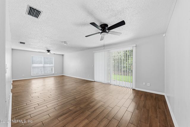 3034 TOWNSEND Boulevard, Jacksonville, FL 32277