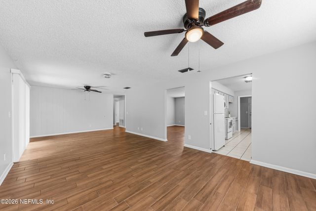 3034 TOWNSEND Boulevard, Jacksonville, FL 32277