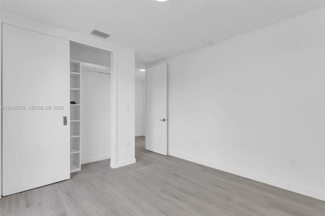 3204 Plaza St, Miami, FL 33133