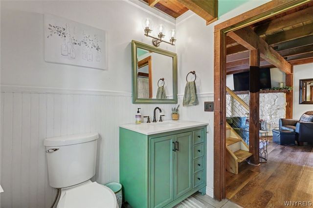 4445 East Lake Road, Wilson, NY 14172
