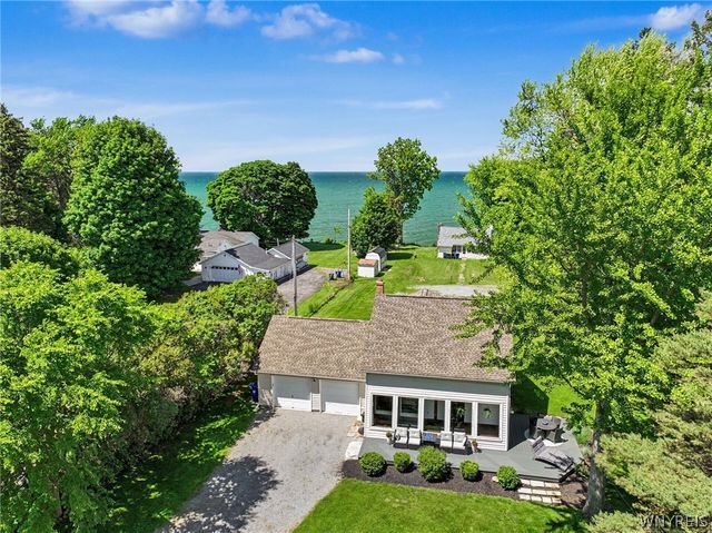 4445 East Lake Road, Wilson, NY 14172