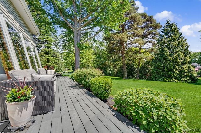4445 East Lake Road, Wilson, NY 14172