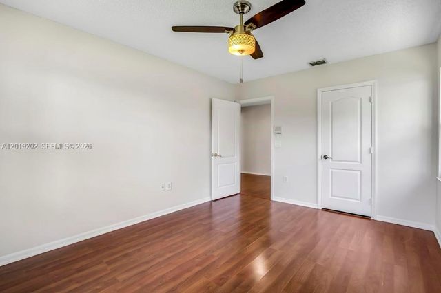 19831 NW 4th St, Pembroke Pines, FL 33029