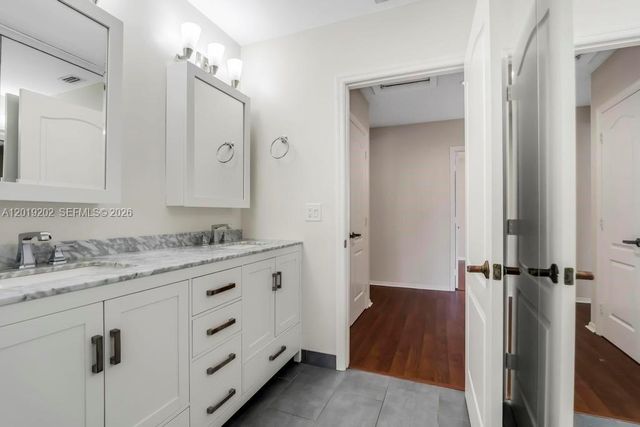 19831 NW 4th St, Pembroke Pines, FL 33029