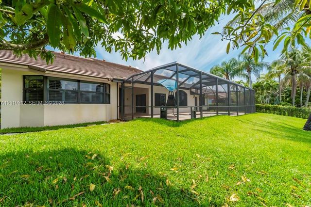 19831 NW 4th St, Pembroke Pines, FL 33029