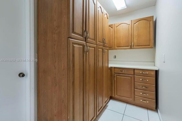 19831 NW 4th St, Pembroke Pines, FL 33029