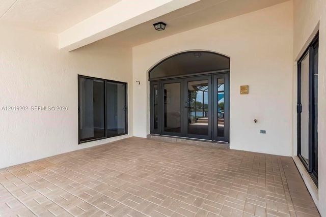 19831 NW 4th St, Pembroke Pines, FL 33029