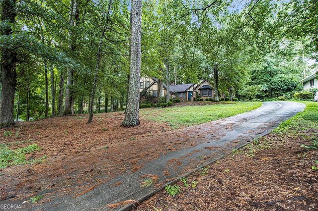 2550 Amalfi Drive, Conyers, GA 30012