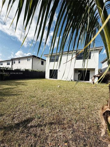 8836 NW 161st Ter 0, Miami Lakes, FL 33018