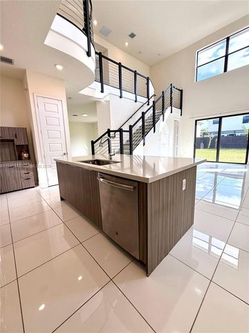 8836 NW 161st Ter 0, Miami Lakes, FL 33018