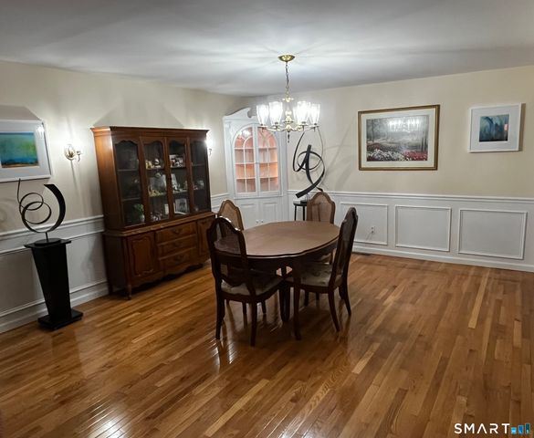 162 Pheasant Ridge 162, Shelton, CT 06484
