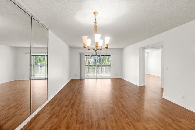 1200 SW 130th Avenue 402g, Pembroke Pines, FL 33027