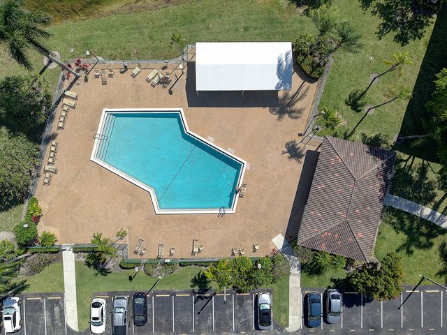 1200 SW 130th Avenue 402g, Pembroke Pines, FL 33027