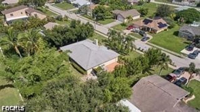 140 SE 8th ST, Cape Coral, FL 33990