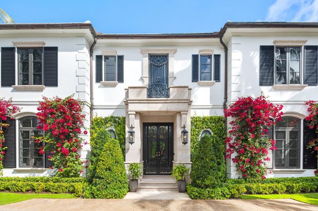 125 Via Vizcaya, Palm Beach, FL 33480