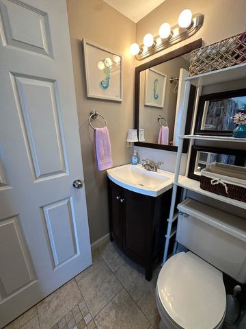 550 Winnacunnet Rd Unit 218, Hampton, NH 03842