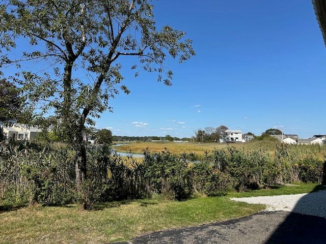 550 Winnacunnet Rd Unit 218, Hampton, NH 03842