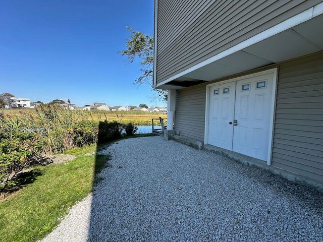 550 Winnacunnet Rd Unit 218, Hampton, NH 03842