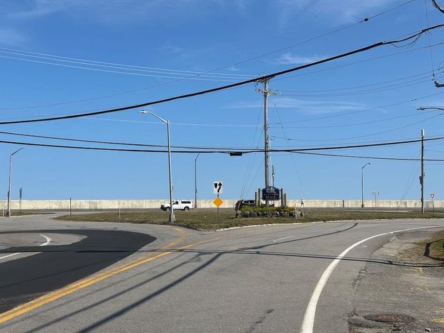 550 Winnacunnet Rd Unit 218, Hampton, NH 03842