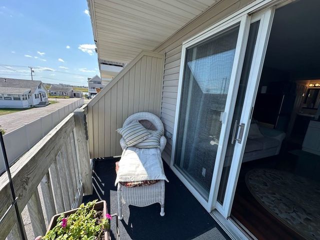 550 Winnacunnet Rd Unit 218, Hampton, NH 03842