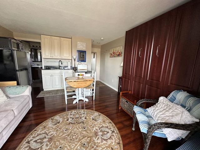 550 Winnacunnet Rd Unit 218, Hampton, NH 03842