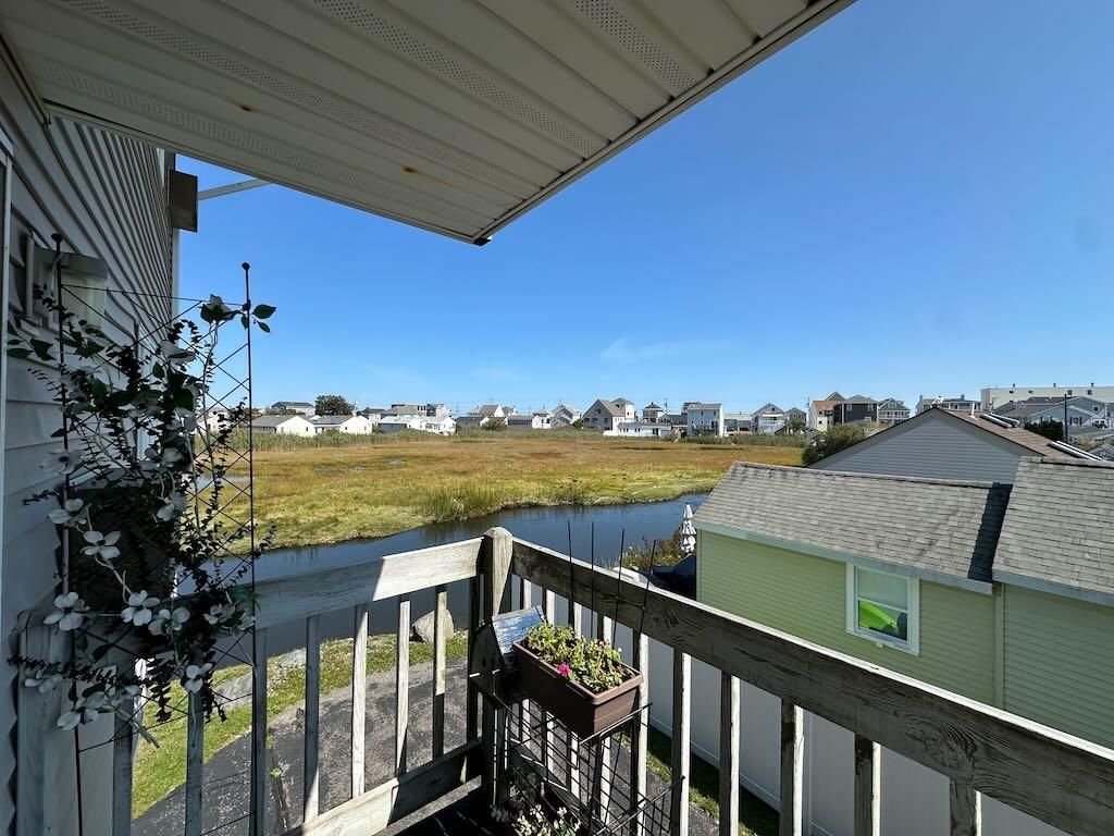 550 Winnacunnet Rd Unit 218, Hampton, NH 03842
