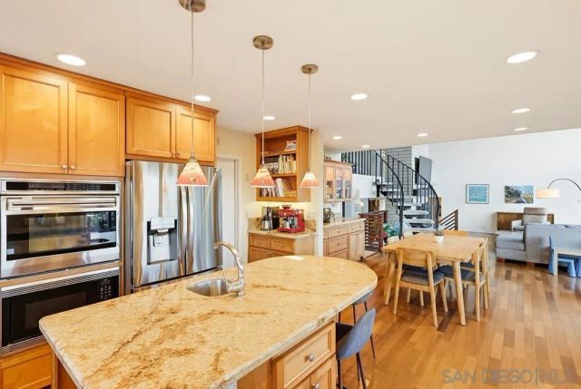 1384 Merritt Ter, El Cajon, CA 92020