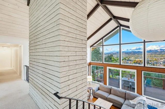 1384 Merritt Ter, El Cajon, CA 92020