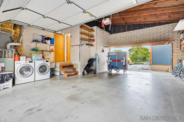 1384 Merritt Ter, El Cajon, CA 92020