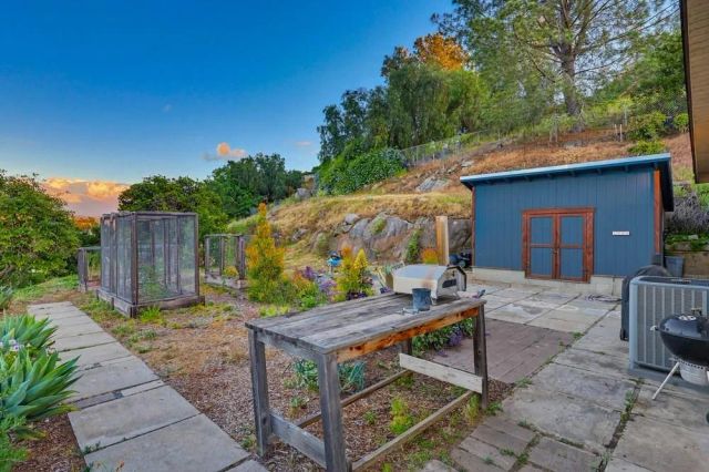 1384 Merritt Ter, El Cajon, CA 92020