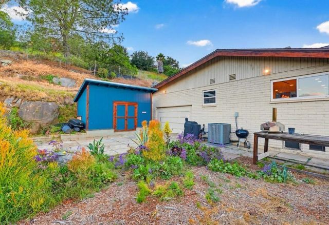 1384 Merritt Ter, El Cajon, CA 92020
