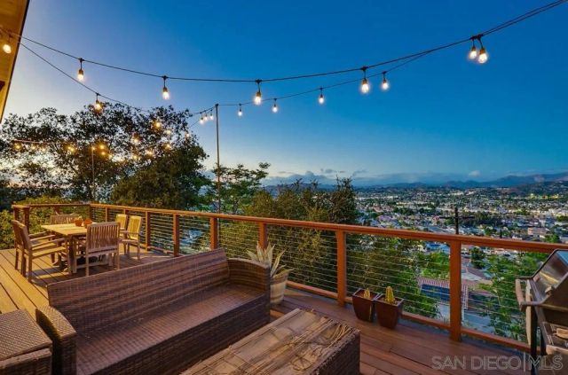1384 Merritt Ter, El Cajon, CA 92020