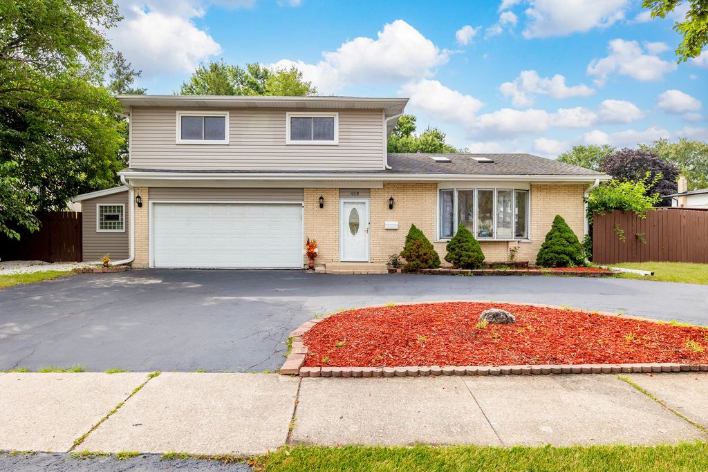 409 Hillcrest Lane, Lombard, IL 60148