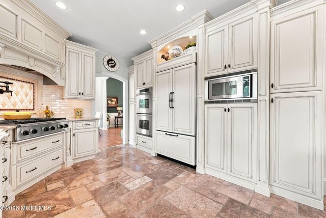 3 Rooney Court, Millstone, NJ 08510