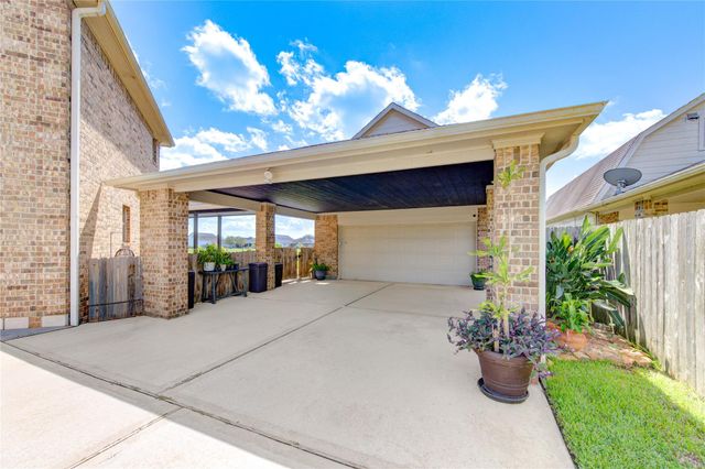 6627 Marble Falls Lane, Manvel, TX 77578