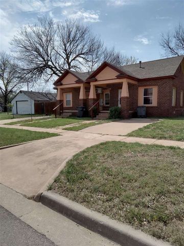 302 SW Park, Lawton, OK 73501