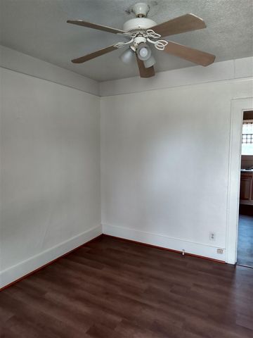 302 SW Park, Lawton, OK 73501