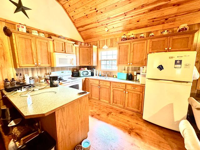 54 Split Rock Road, Melbourne, AR 72556