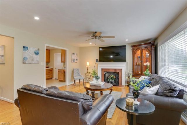 1701 Meredith RD, Virginia Beach, VA 23455