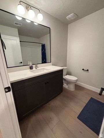 3898 E FOSSIL WAY, Washington, UT 84780