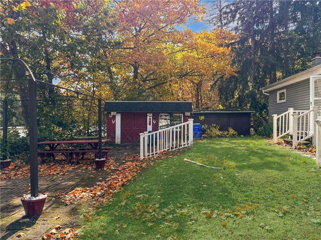 2258 Knights Lane, Carlton, NY 14571