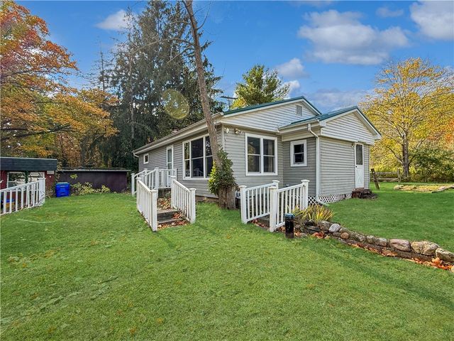 2258 Knights Lane, Carlton, NY 14571