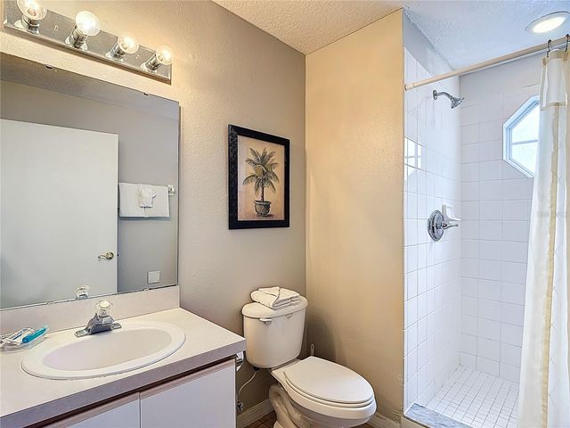 8710 RAIN FOREST PLACE B, Kissimmee, FL 34747