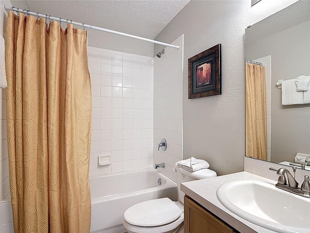 8710 RAIN FOREST PLACE B, Kissimmee, FL 34747