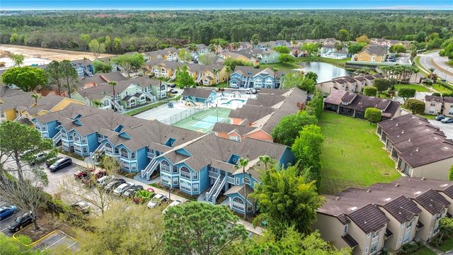 8710 RAIN FOREST PLACE B, Kissimmee, FL 34747